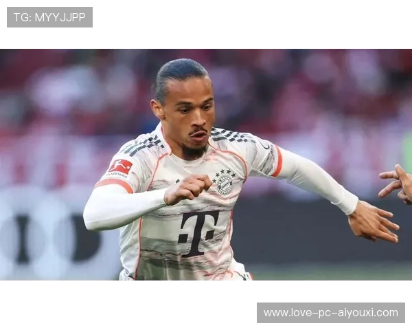 拜仁内部模拟冲刺环节中，萨内连续完成高难度突破