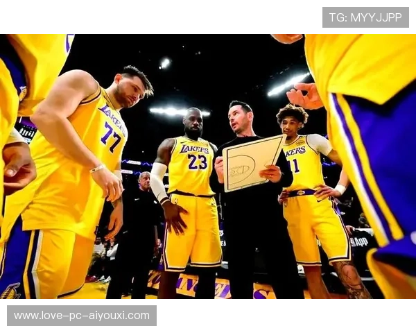 詹姆斯关键投篮定局,湖人成功击退对手 詹姆斯关键投篮定局,湖人成功击退对手